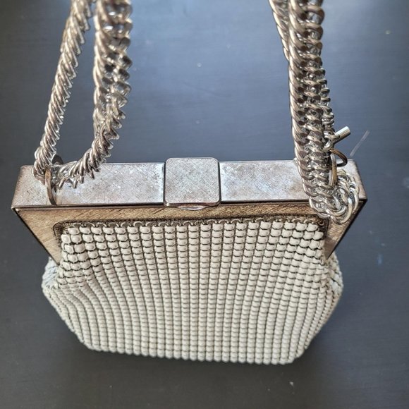 Vintage Oroton Mesh Hand Bag - Picture 4 of 12